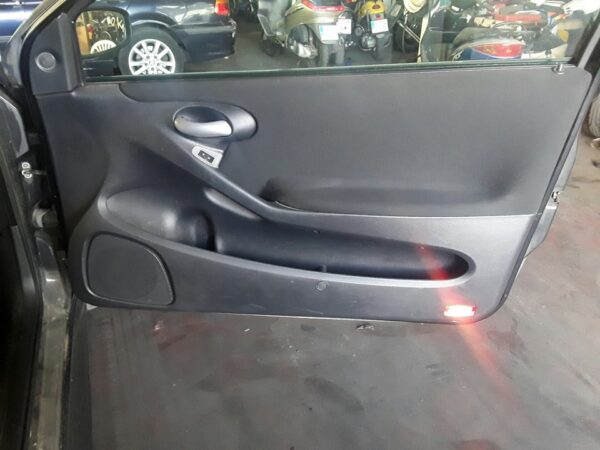 ELEVALUNAS DELANTERO DERECHO FIAT STILO (192)