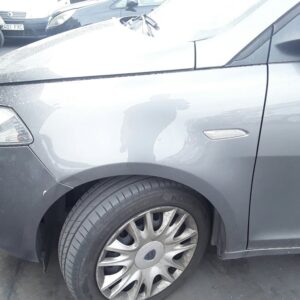 ALETA DELANTERA IZQUIERDA LANCIA YPSILON (402)