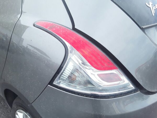 PILOTO TRASERO IZQUIERDO LANCIA YPSILON (402)