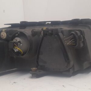 FARO IZQUIERDO VOLKSWAGEN PASSAT BERLINA