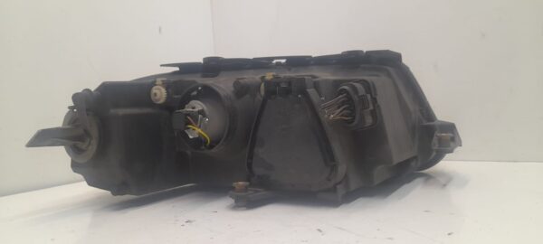 FARO IZQUIERDO VOLKSWAGEN PASSAT BERLINA