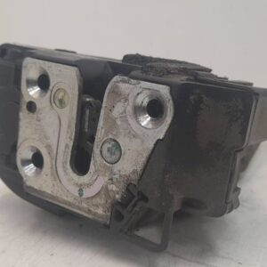 CERRADURA PUERTA DELANTERA DERECHA NISSAN QASHQAI