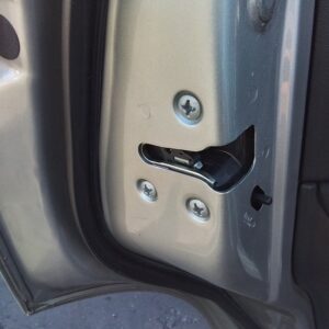 CERRADURA PUERTA TRASERA IZQUIERDA  NISSAN QASHQAI