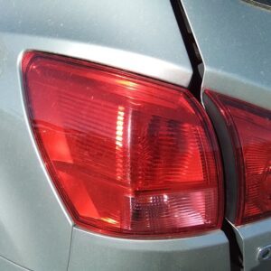 PILOTO TRASERO IZQUIERDO NISSAN QASHQAI