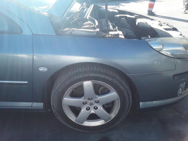 ALETA DELANTERA DERECHA PEUGEOT 407
