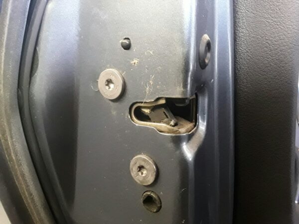 CERRADURA PUERTA TRASERA IZQUIERDA  PEUGEOT 407