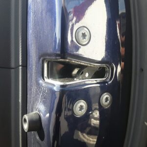CERRADURA PUERTA DELANTERA DERECHA TOYOTA AURIS