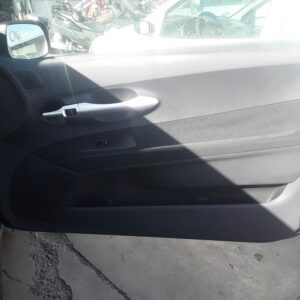 ELEVALUNAS DELANTERO DERECHO TOYOTA AURIS