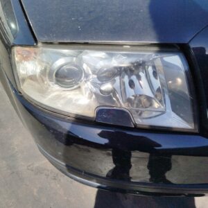 FARO DERECHO SKODA SUPERB (3U4)