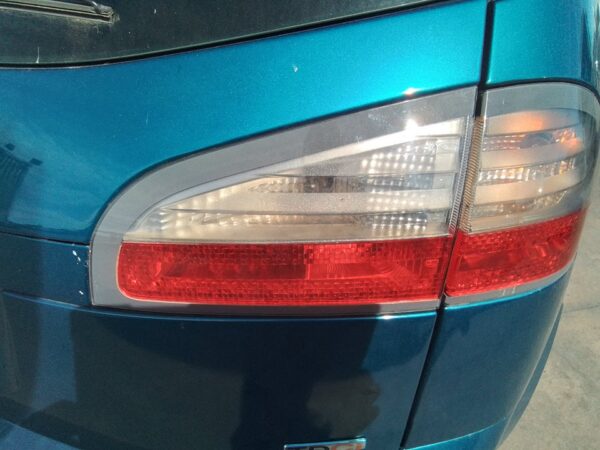 PILOTO TRASERO DERECHO INTERIOR FORD S-MAX