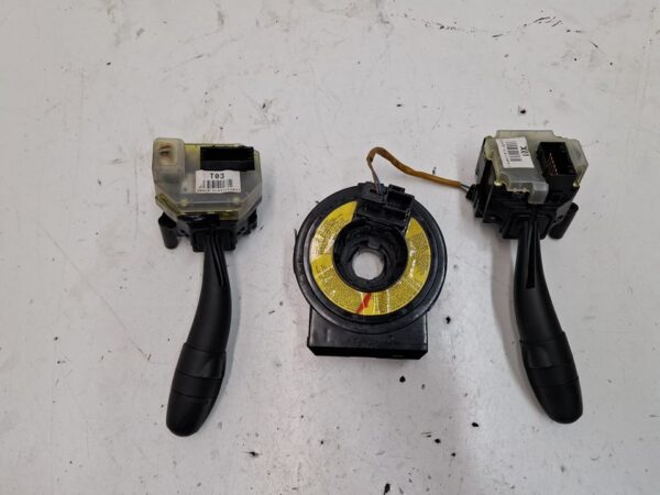 MANDO MULTIFUNCION HYUNDAI I30 CW (FD)