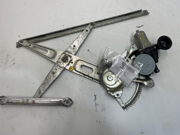 ELEVALUNAS DELANTERO IZQUIERDO LEXUS IS (DS2/IS2)