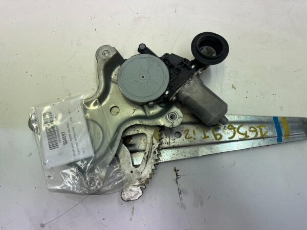 ELEVALUNAS TRASERO IZQUIERDO LEXUS IS (DS2/IS2)