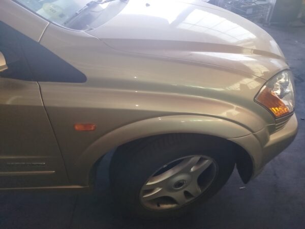 ALETA DELANTERA DERECHA SSANGYONG KYRON