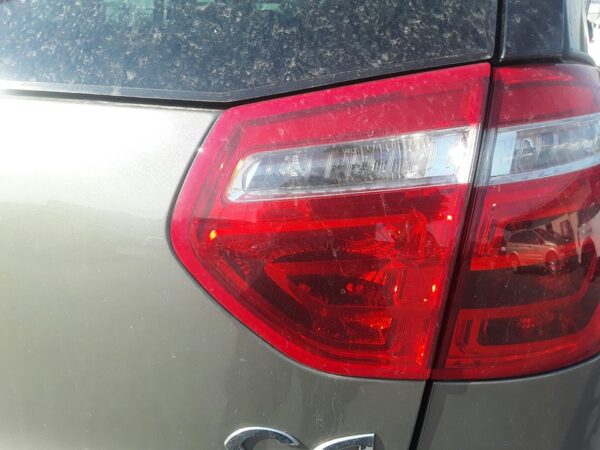 PILOTO TRASERO DERECHO INTERIOR CITROEN C4 PICASSO