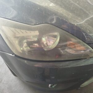 FARO DERECHO FORD FOCUS BERLINA (CAP)