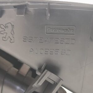 REJILLA AIREADORA PEUGEOT 207