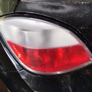 PILOTO TRASERO IZQUIERDO OPEL ASTRA H BERLINA