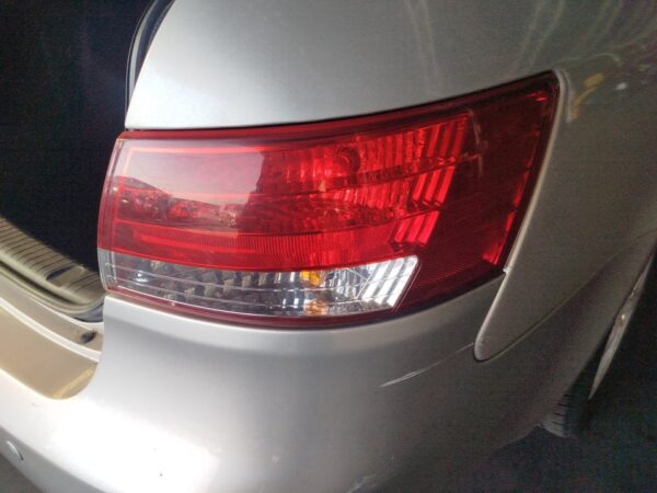 PILOTO TRASERO DERECHO HYUNDAI SONATA (NF)