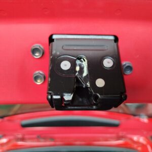 CERRADURA MALETERO / PORTON MAZDA 2 BERLINA (DE)
