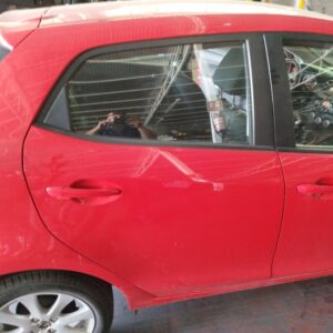 PUERTA TRASERA DERECHA MAZDA 2 BERLINA (DE)