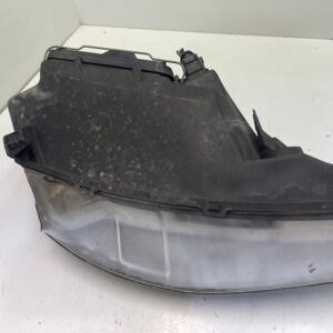 FARO IZQUIERDO FORD FOCUS BERLINA (CAK)
