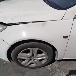 ALETA DELANTERA IZQUIERDA OPEL INSIGNIA BERLINA