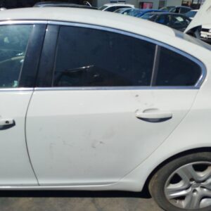 PUERTA TRASERA IZQUIERDA OPEL INSIGNIA BERLINA