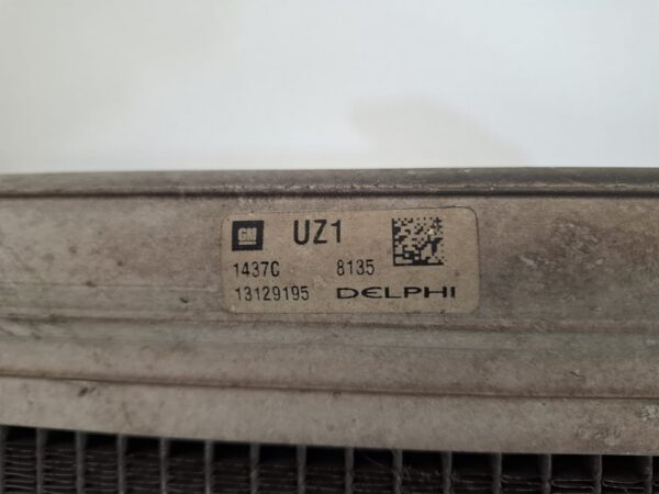 CONDENSADOR / RADIADOR  AIRE ACONDICIONADO OPEL ASTRA H GTC