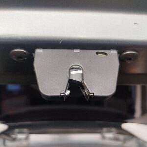 CERRADURA MALETERO / PORTON PEUGEOT 207