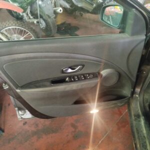 ELEVALUNAS DELANTERO IZQUIERDO RENAULT MEGANE III BERLINA 5P