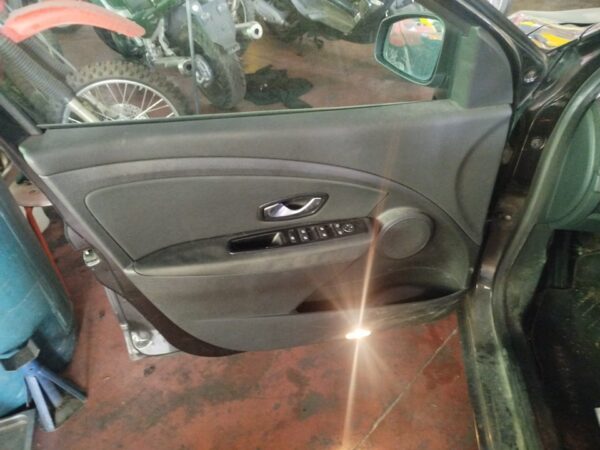 ELEVALUNAS DELANTERO IZQUIERDO RENAULT MEGANE III BERLINA 5P