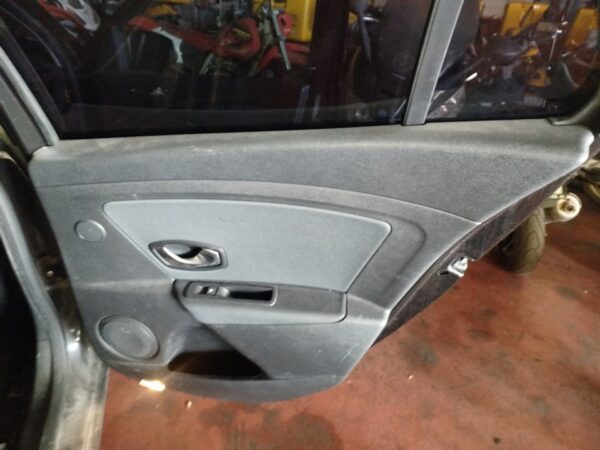 ELEVALUNAS TRASERO DERECHO RENAULT MEGANE III BERLINA 5P