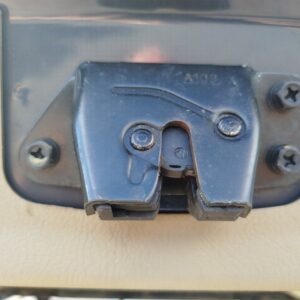 CERRADURA MALETERO / PORTON SSANGYONG RODIUS