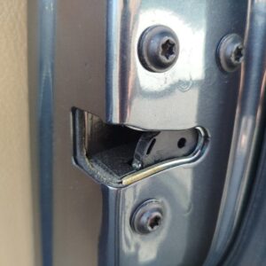 CERRADURA PUERTA DELANTERA DERECHA SSANGYONG RODIUS