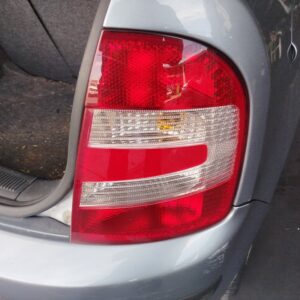 PILOTO TRASERO DERECHO SKODA FABIA (6Y2/6Y3)