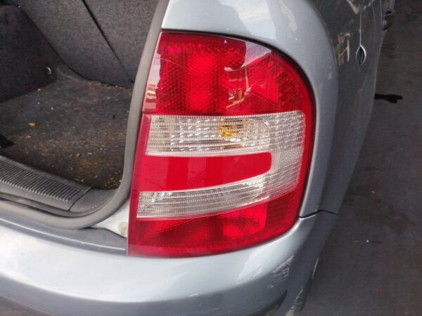 PILOTO TRASERO DERECHO SKODA FABIA (6Y2/6Y3)