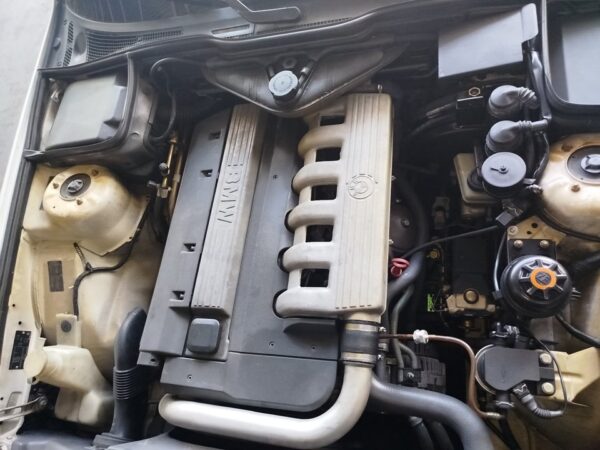 CAJA CAMBIOS BMW SERIE 5 BERLINA (E34)