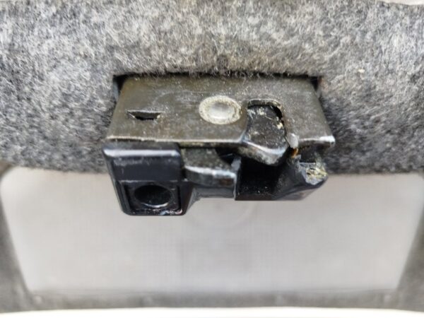 CERRADURA MALETERO / PORTON BMW SERIE 5 BERLINA (E34)