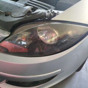 FARO IZQUIERDO SEAT TOLEDO (5P2)