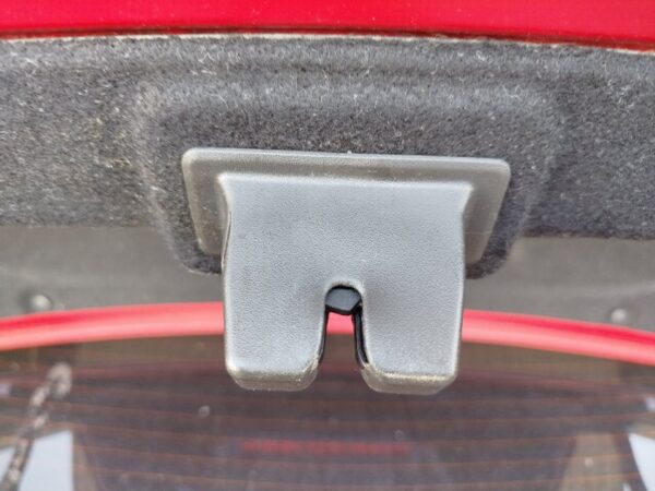 CERRADURA MALETERO / PORTON CHEVROLET CRUZE
