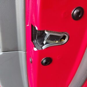 CERRADURA PUERTA TRASERA DERECHA CHEVROLET CRUZE