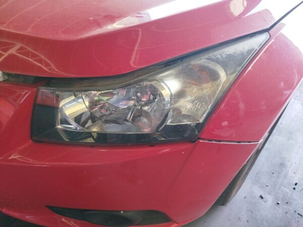FARO IZQUIERDO CHEVROLET CRUZE