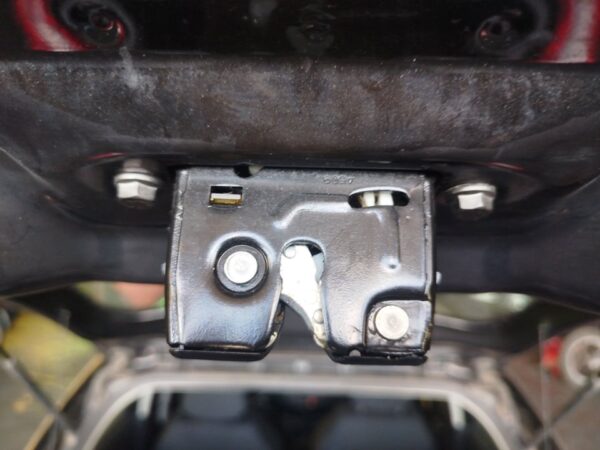 CERRADURA MALETERO / PORTON NISSAN MICRA (K12E)