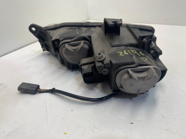 FARO DERECHO MAZDA 323 C/F/S BERLINA (BA)