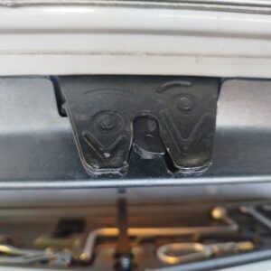 CERRADURA MALETERO / PORTON BMW SERIE 5 BERLINA (E39)