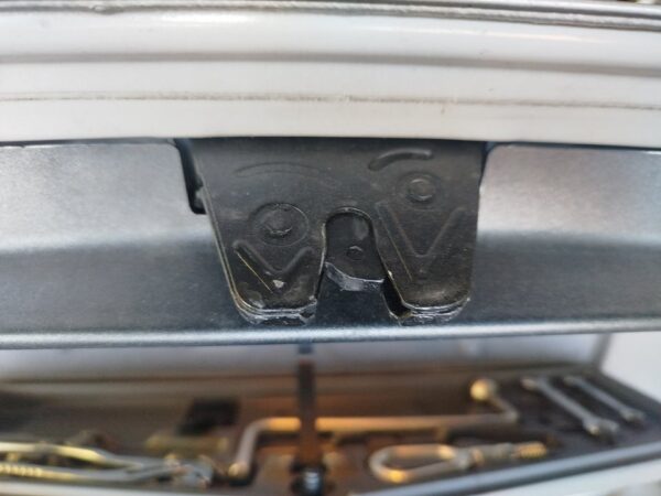 CERRADURA MALETERO / PORTON BMW SERIE 5 BERLINA (E39)