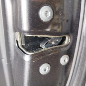 CERRADURA PUERTA DELANTERA DERECHA TOYOTA YARIS (KSP9/SCP9/NLP9)