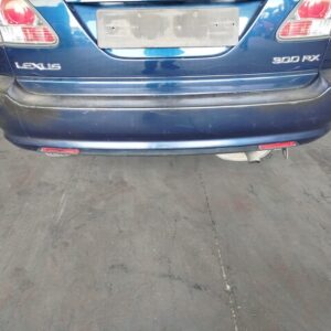 PARAGOLPES TRASERO LEXUS RX 300 (MCU15)
