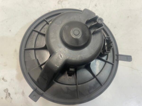 MOTOR CALEFACCION VOLKSWAGEN GOLF VI (5K1)(10.2008)